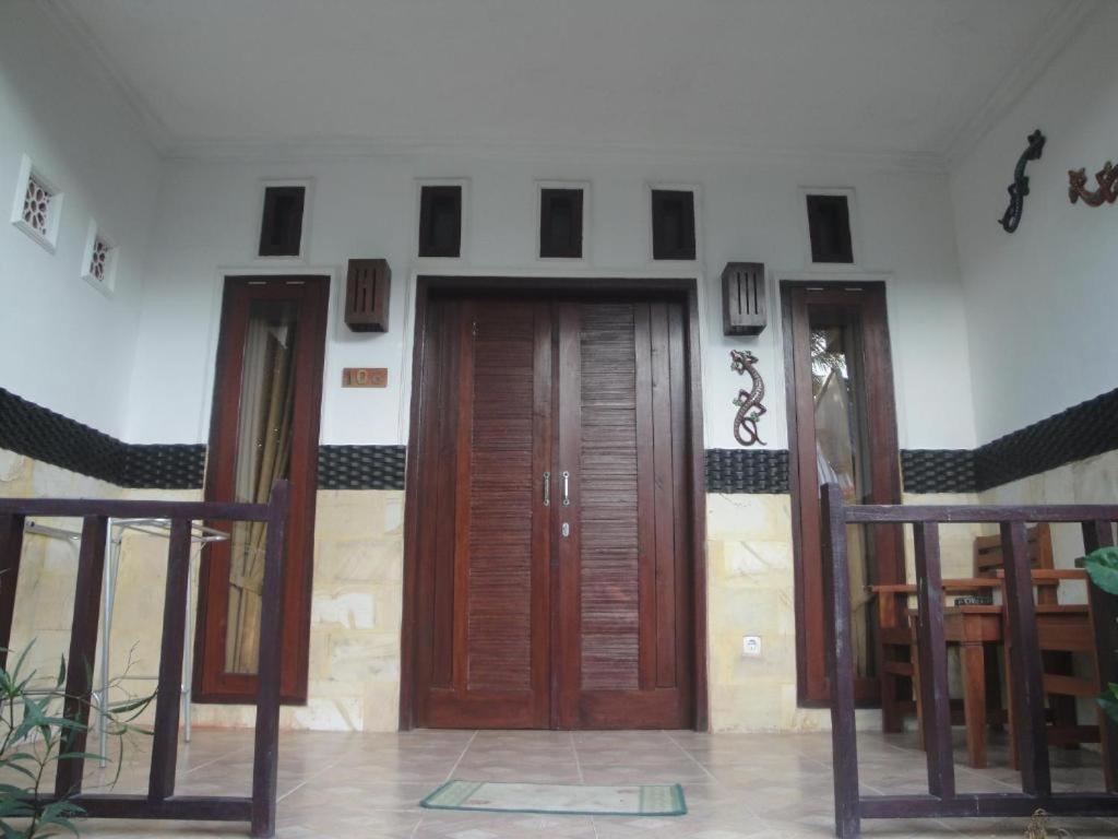 Five Time Home Stay Gili Air Buitenkant foto