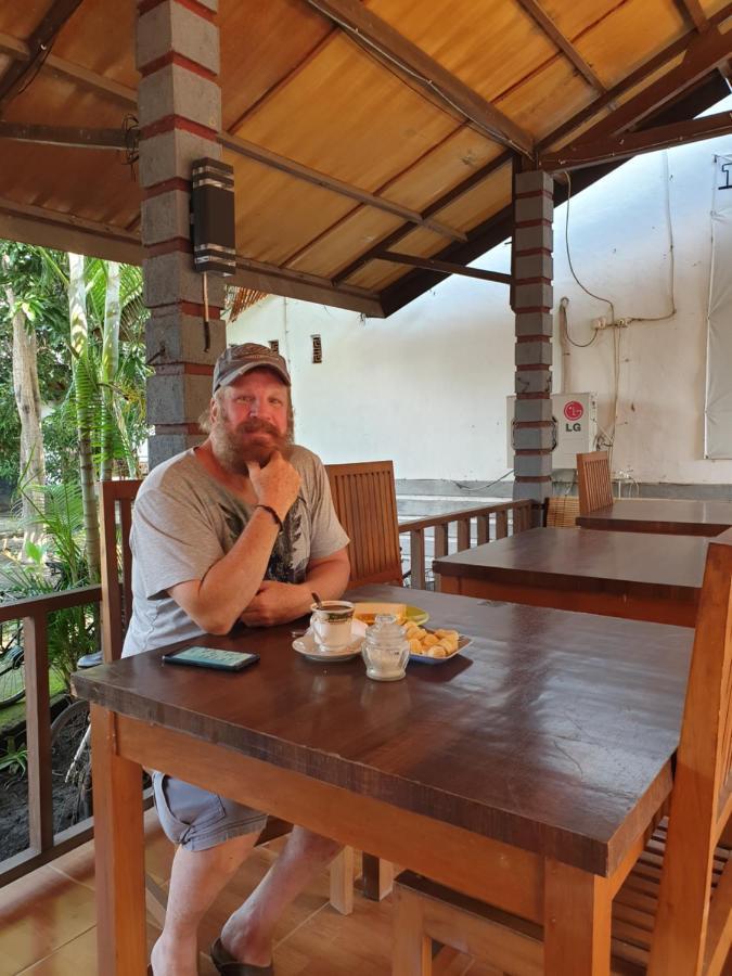 Five Time Home Stay Gili Air Buitenkant foto
