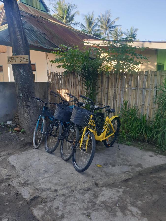 Five Time Home Stay Gili Air Buitenkant foto