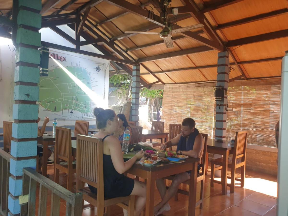 Five Time Home Stay Gili Air Buitenkant foto
